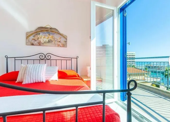 Apartamento Punta Ovest A Due Passi Del Mare